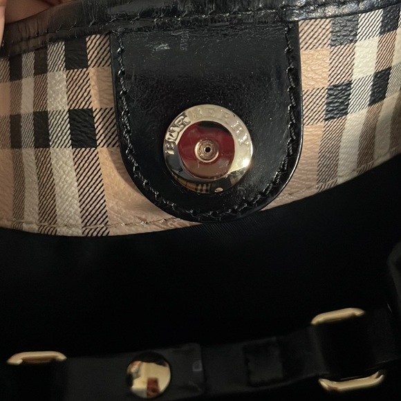 Authentic Burberry Tote - Picture 11 of 11
